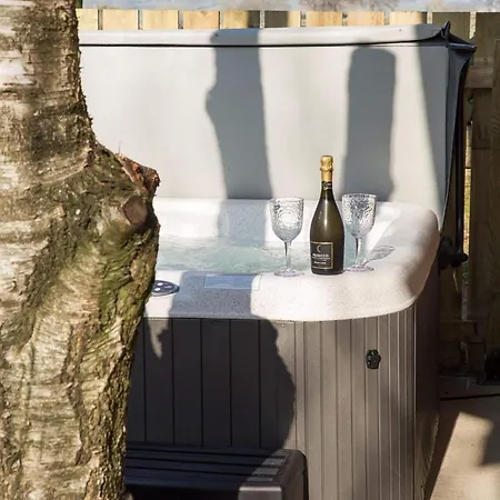 Nyaraló Braisty Woods - Knotty &